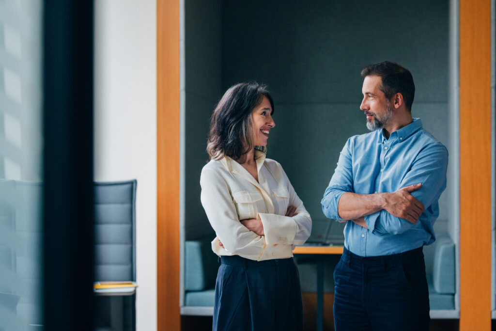 Get essential legal tips for new businesses in Ontario, from incorporation to employment laws and commercial leases.