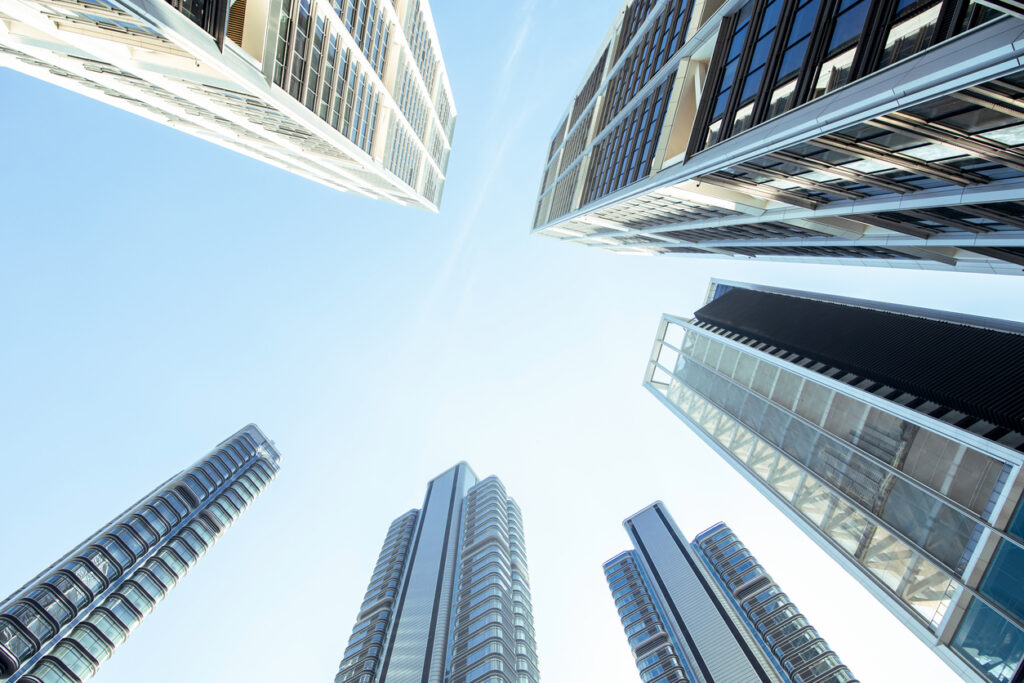 Why You Need a Commercial Real Estate Lawyer in Ontario